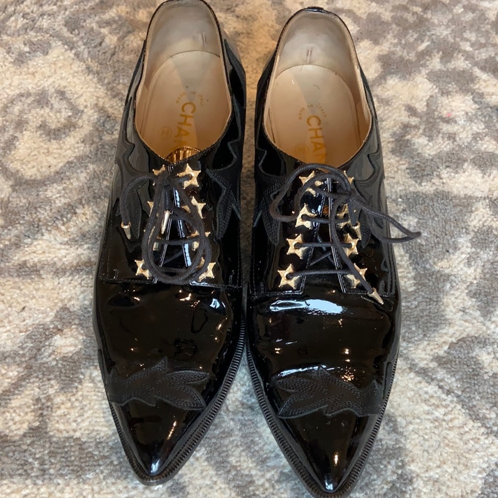 CHANEL Black Patent and Gold Detail Lace Up Loafer W/ Heel